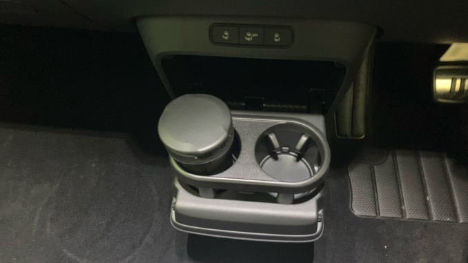Volkswagen ID. Buzz 210kW Style Pro 79kWh 5dr Auto [Design+] Electric Estate - Image 14